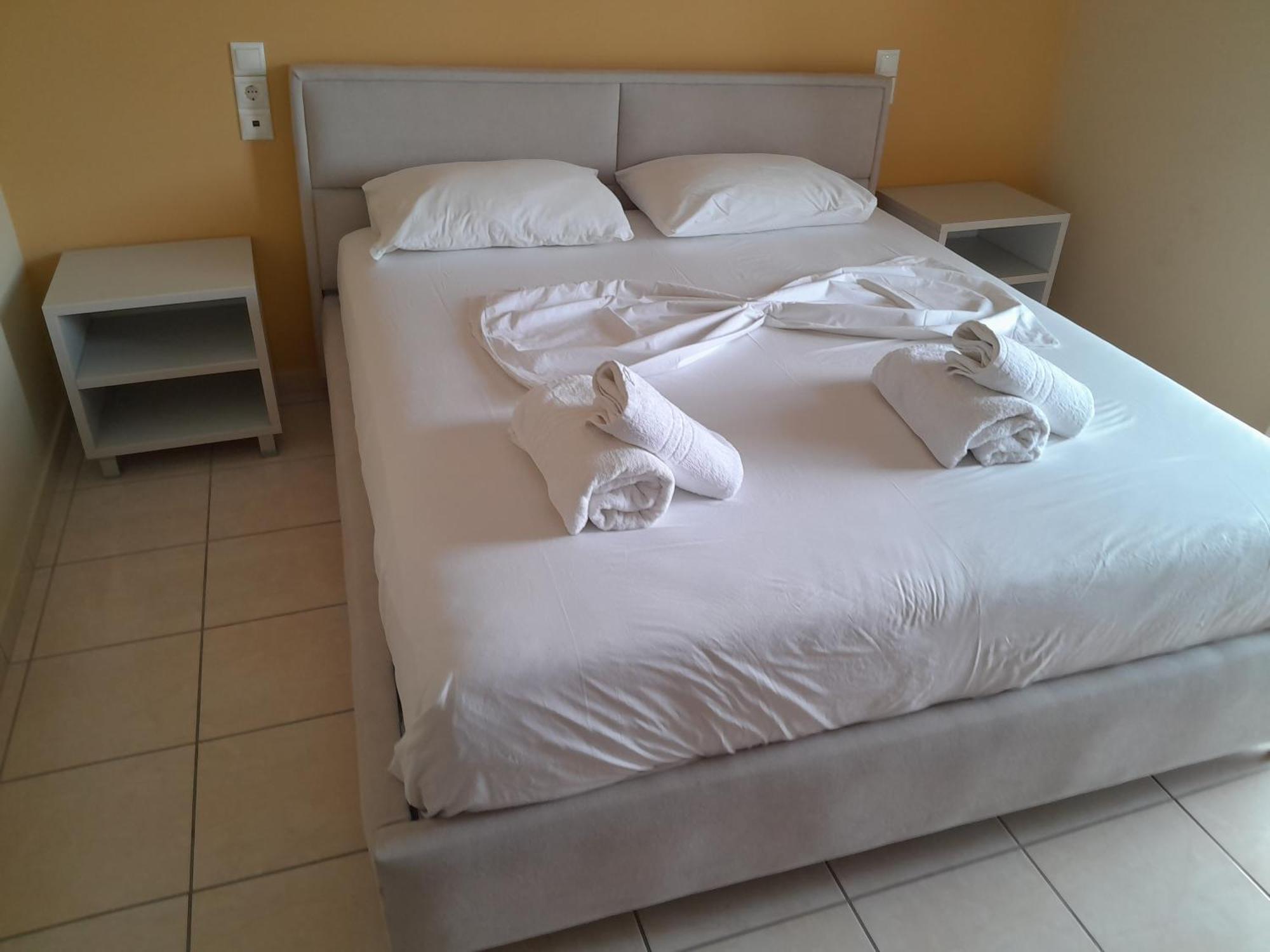Hotel Prinos Himare Exterior foto